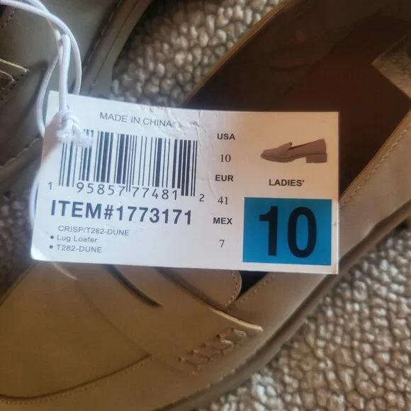 NWT! DV by Dolce Vita Carley Loafers - Light Beige Size 10 - Picture 2 of 8